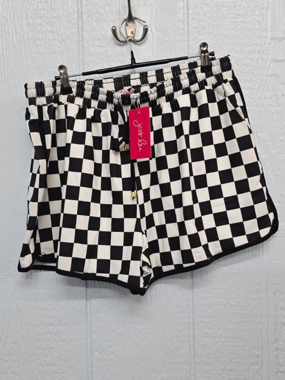 New Jess Lea 3X Black & White Checkered Women’s Elastic Waist Shorts